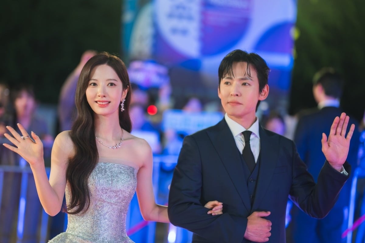 배우 습격 사건 발생했다…김지연 지키던 경호원 결국 사망 ('너에게다...
