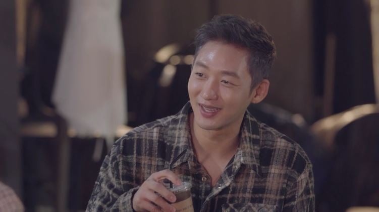 '41세 돌싱' <b>이태성</b>, <b>중3 아들</b> 홀로 키운다더니…새 인연 찾으러 반려...
