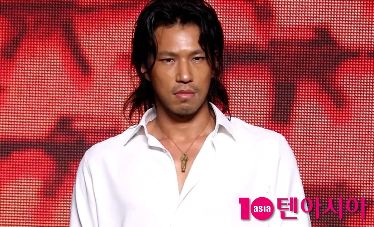 '나혼산'으로 뜨더니 겹경사 터졌다…덱스 꺾은 <b>김민</b>, 데뷔 15년 만에 전...