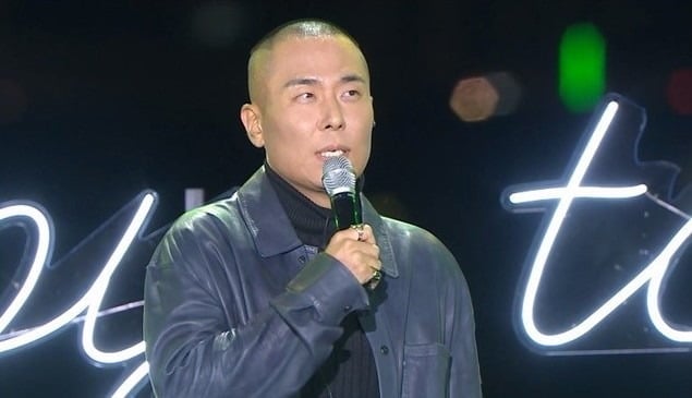 '윤보미' <b>라도</b>, 결혼 이어 겹경사 터졌다…"꿈만 같아" 17년 만에 <b>가수</b>...