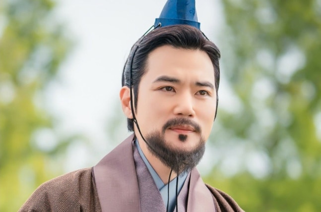 KBSドラマ『文武』で太宗武烈王キム・チュンチュを演じるキム・ガンウ