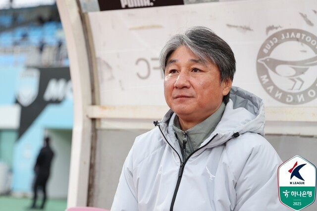 [BE.현장] <b>천안</b> 원정 승리로 K리그2 PO행 불씨 지핀 <b>성남</b>... 전경준 감독...
