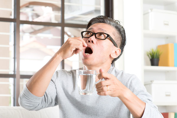 장기간 매일 종합 비타민을 복용하면 고혈압 발병 위험을 낮추는 데 도움이 된다는 연구 결과가 나왔다. 사진은 기사 내용과 무관한 사진임/사진=클립아트코리아