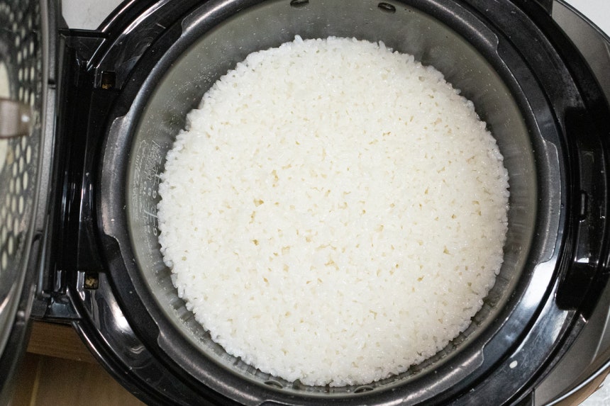 '보온 모드'로 밥 보관하면 안 되는 이유