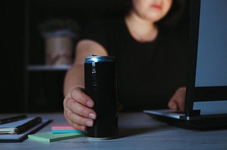 신경과 의사 "절대 안 한다"… 뇌졸중 위험 높이는 습관 3