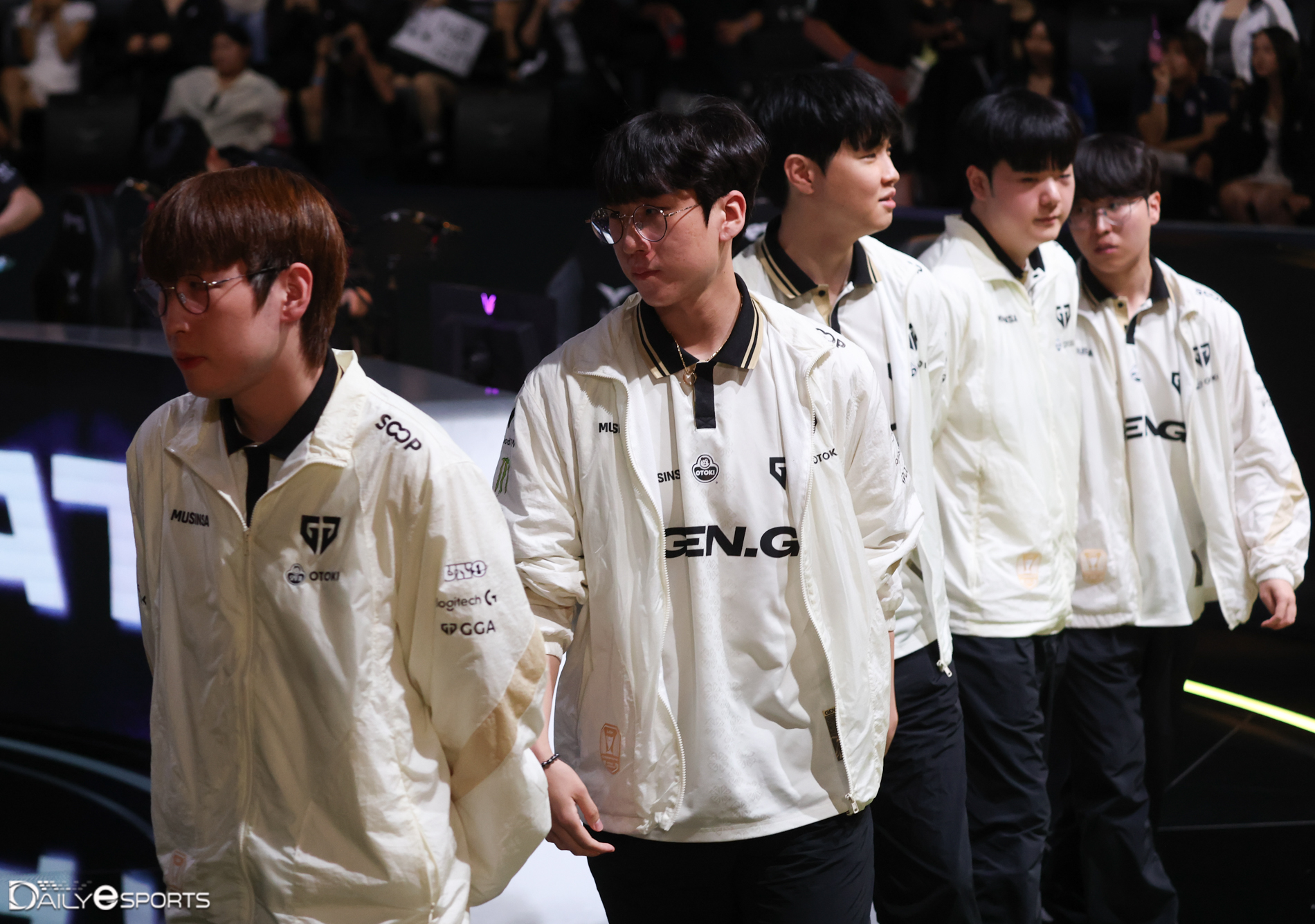 젠지, <b>kt</b> 2대1 격파...PO 2라운드 직행