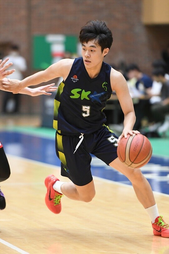 [대학리그] 해결사와 조력자를 오간 김윤세, 16점 12어시스트 맹활약