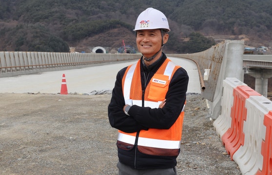 최성훈 한국도로공사 함양합천건설사업단 차장.송봉근 객원기자