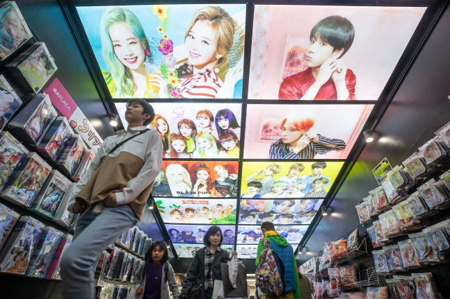 일본 도쿄 신주쿠 신오쿠보역 인근 한인타운. 2019.10.22/뉴스1 ⓒ News1 유승관 기자