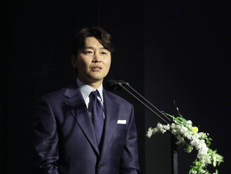 <b>이동국</b>, <b>사기미수</b> 피소에 ‘사실무근’ 반박… 법적 대응 준비