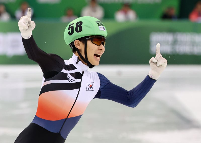 <b>쇼트트랙</b> 주재희 韓 첫 금메달… 남자 1500ｍ 우승