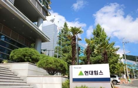 [특징주] <b>현대힘스</b>, 상장 첫날 따따블 직행