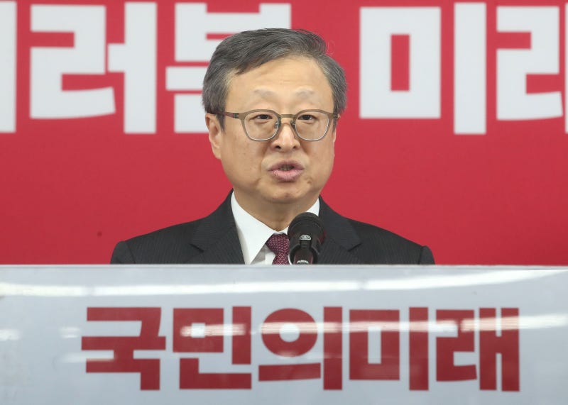 與, ‘골프 접대’ 의혹 <b>이시우</b> 비례대표 후보 <b>공천</b> 취소
