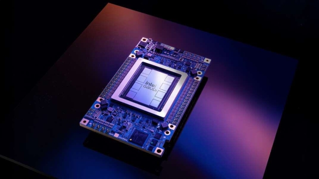 인텔, 최신 AI 칩 ‘가우디3′ 공개… 엔비디아에 도전장