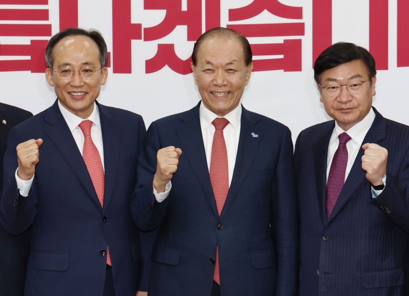 與, ‘<b>25만원 선별지원</b>’도 반대… “현금살포 포퓰리즘”