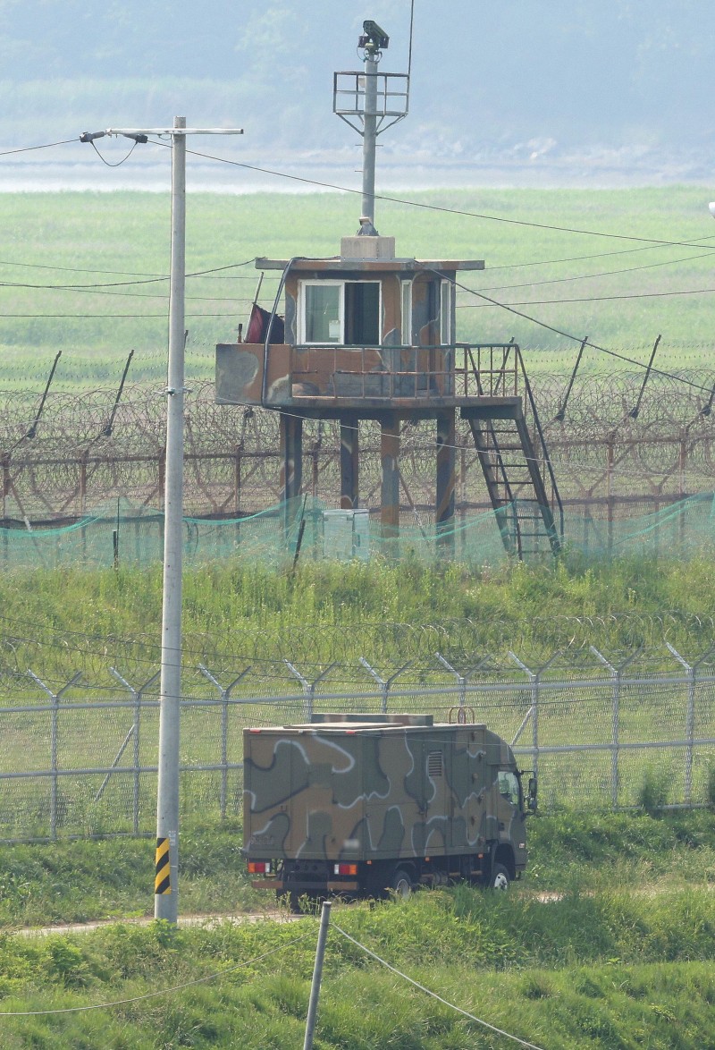 대북 <b>확성기</b>, 오늘은 가동 안해… 北, 대남 <b>확성기</b> 재<b>설치 동향</b>