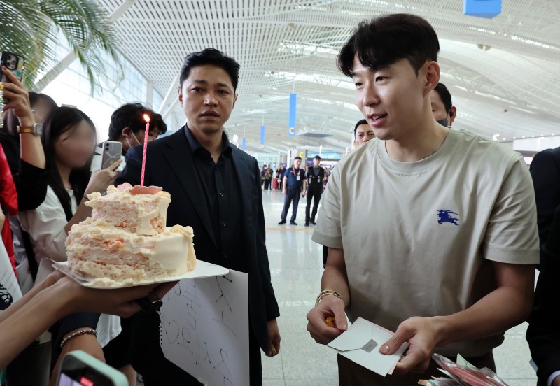 <b>손흥민</b>, 32번째 <b>생일</b>에 <b>토트넘</b>으로 복귀… “캡틴이 돌아왔다”