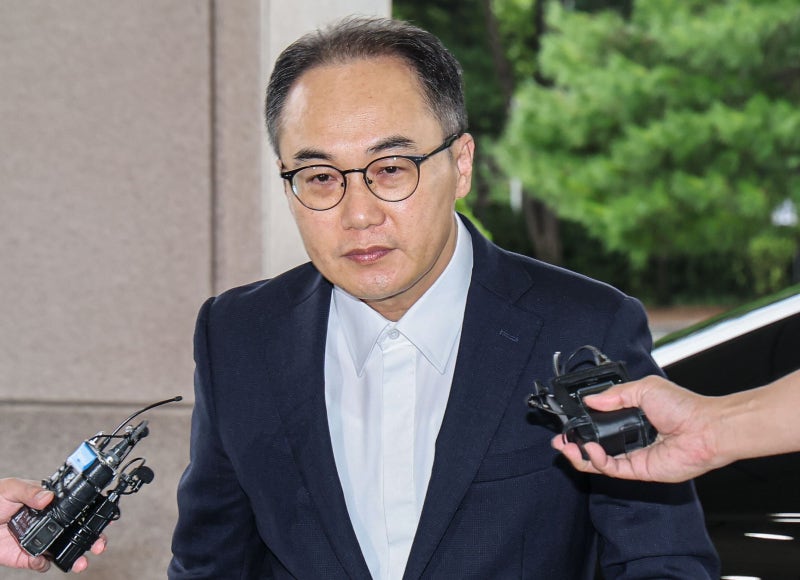 <b>검찰총장</b> “尹 <b>탄핵</b> 청문회 불출석…법치주의 침해”