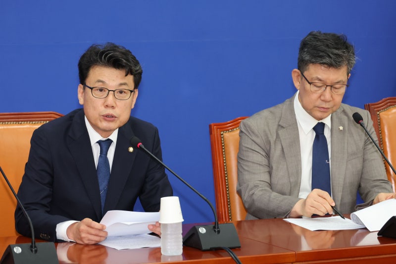 <b>민주</b>, ‘이사 충실 의무’ 확대 추진… “코리아 부스트업 <b>프로젝트</b> 추진”