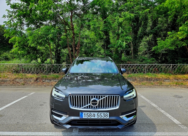 볼보 XC90 B6. /권유정 기자