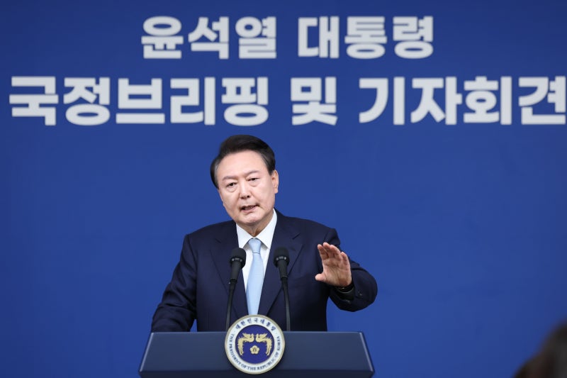 [전문] 尹 <b>대통령</b>, 국정브리핑… <b>4대 개혁</b> 의지 재확인