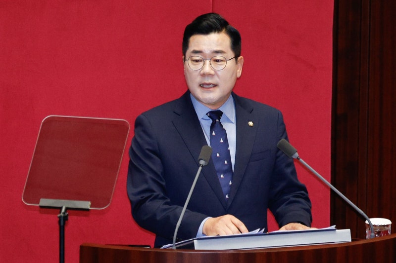 <b>박찬대</b> “尹, <b>김형석</b>·김문수 해임해야… 日 자위대 한반도 진주 우려”