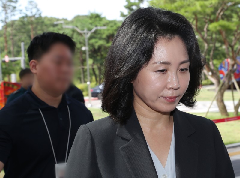 검찰, ‘경기도 <b>법카 유용</b> 의혹’ <b>김혜경</b> 오후 소환조사