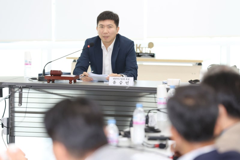 <b>유승민</b>, 차기 대한<b>체육회장</b> 도전 공식화… <b>탁구</b>협회장은 사퇴