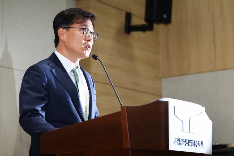 <b>공수처</b> “尹 체포 가능성, 법적 조치 검토… 검·경 이첩 응해야 ” (종...
