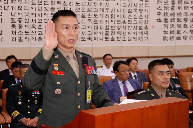 <b>임성근</b> 전 단장 “<b>항명</b> 저질렀는데 달리 판단”… <b>박정훈</b> 대령 <b>무죄</b> 반...