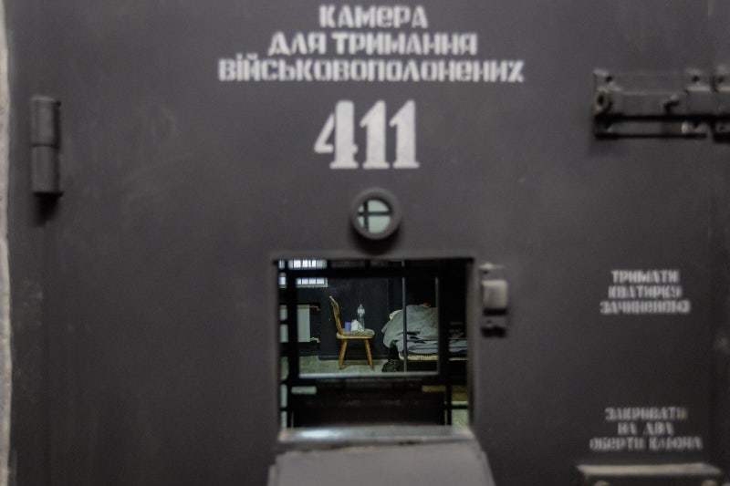 <b>젤렌스키</b> “러시아 <b>쿠르스크</b>서 <b>북한군</b> 2명 <b>생포</b>”