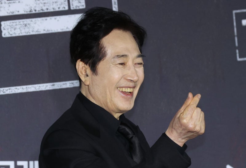 배우 <b>백윤식</b> ‘<b>무고</b> 혐의’ <b>전 연인</b>, 항소심서 벌금형 감형