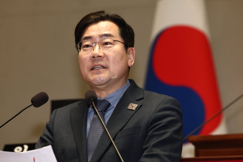 野 박찬대, <b>마은혁 임명</b> 지연에 <b>국정협의회</b> 불참… 與 “정쟁에 매몰돼...