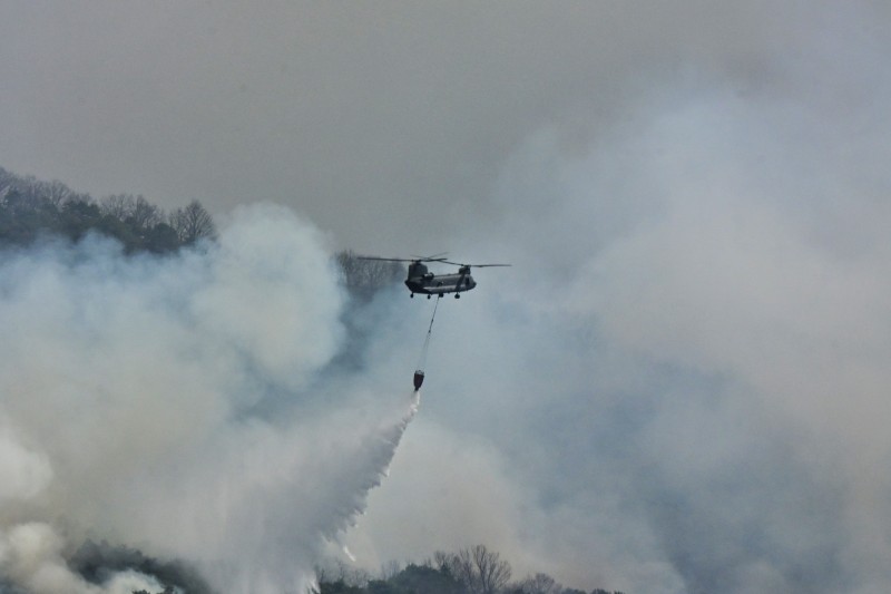 213시간 만에 주불 <b>진화</b>…<b>산청 산불</b>, 축구장 2602개 면적 태웠다