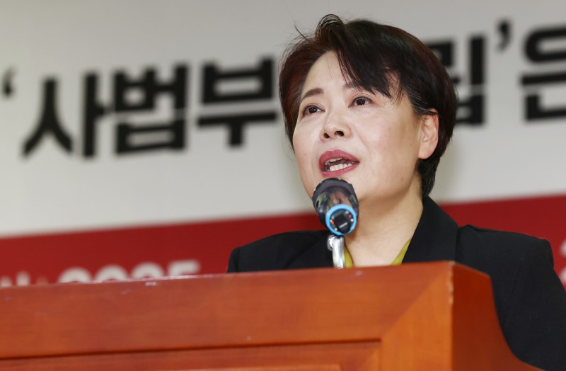 <b>윤희숙</b> “<b>김문수</b>, <b>단일화</b> 마음 없다면 후보 내려놓으라”
