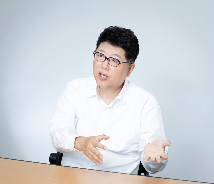 지난달 22일 서울 강남세브란스병원에서 만난 김재훈 산부인과 교수는 “기존엔 BRCA(브라카)라는 특정 유전자 변이가 있는 환자에게만 표적치료제를 쓸 수 있었지만,최근 HRD 환자에게도 확대돼 난소암 생존율이 높아