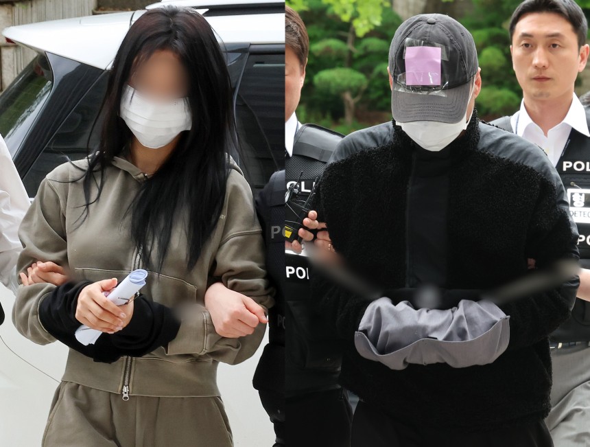 축구 국가대표팀 주장 손흥민을 상대로 돈을 받아내려해 공갈 혐의를 받고 있는 양씨(왼쪽, 20대 여성)와 용씨(40대 남성)가 17일 서초구 서울중앙지방법원에서 열린 구속 전 피의자심문(영장심사)에 출석하고 있다. 