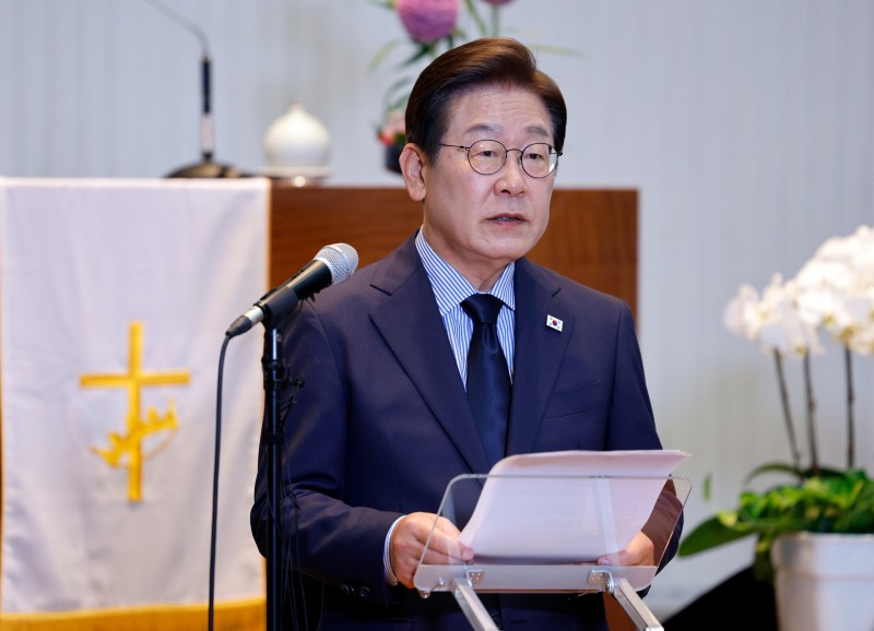 <b>이재명</b> “당선 시 경제상황 점검 지시…개혁보다 급한 건 <b>민생</b>"