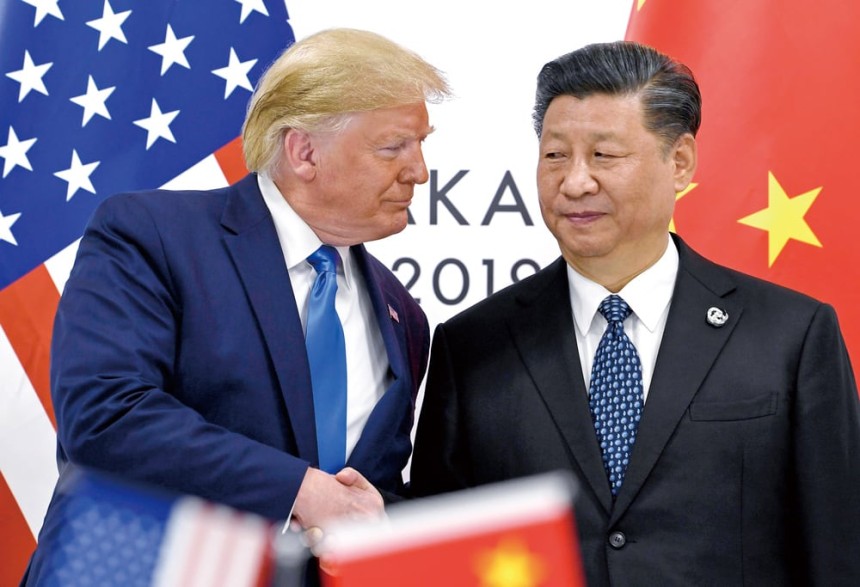 2019년 6월 일본 오사카에서 열린 G20 정상회의에서 만난 도널드 트럼프(왼쪽) 당시 미국 대통령과 시진핑 중국 국가주석. /AP 연합뉴스
