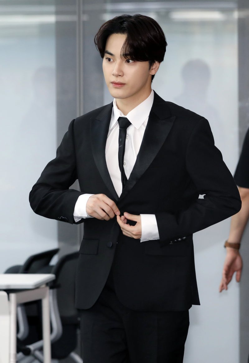 <b>주학년</b> “성매매 의혹 사실무근… 증거 있으면 당장 공개하라”