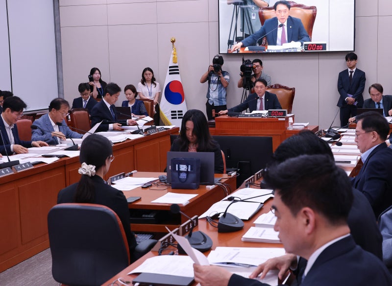 인사청문회 본격 돌입… 정동영·배경훈 14일, 조현·<b>김정관</b> 17일