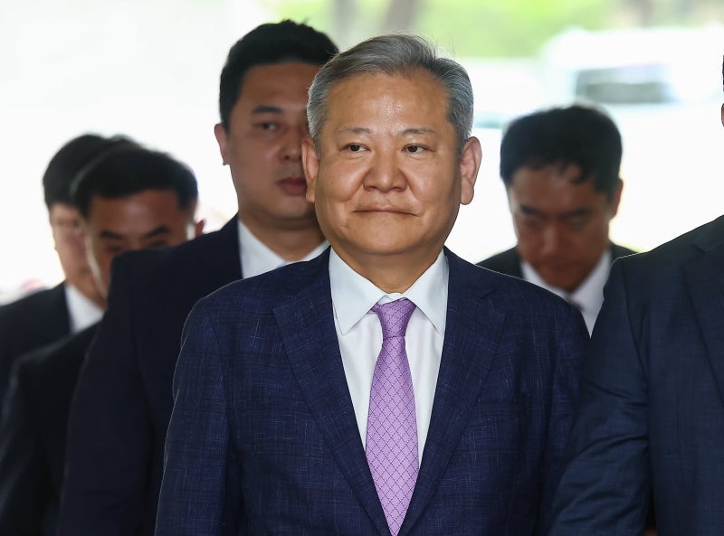<b>내란</b> 특검, <b>이상민</b> 前 행안부 장관 구속 기소