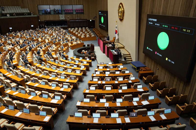 ‘더 센’ <b>상법 개정안</b>, 與 주도로 국회 본회의 통과