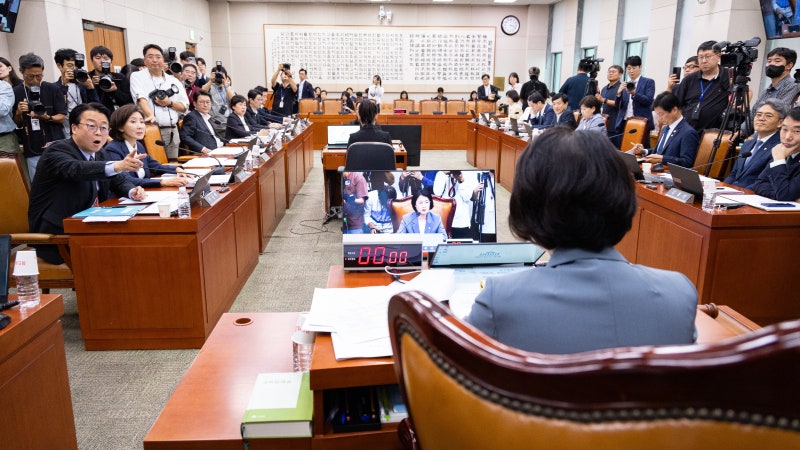 <b>정부조직법</b> 개정안 법사위 통과… <b>검찰청 폐지</b>·기재부 분리