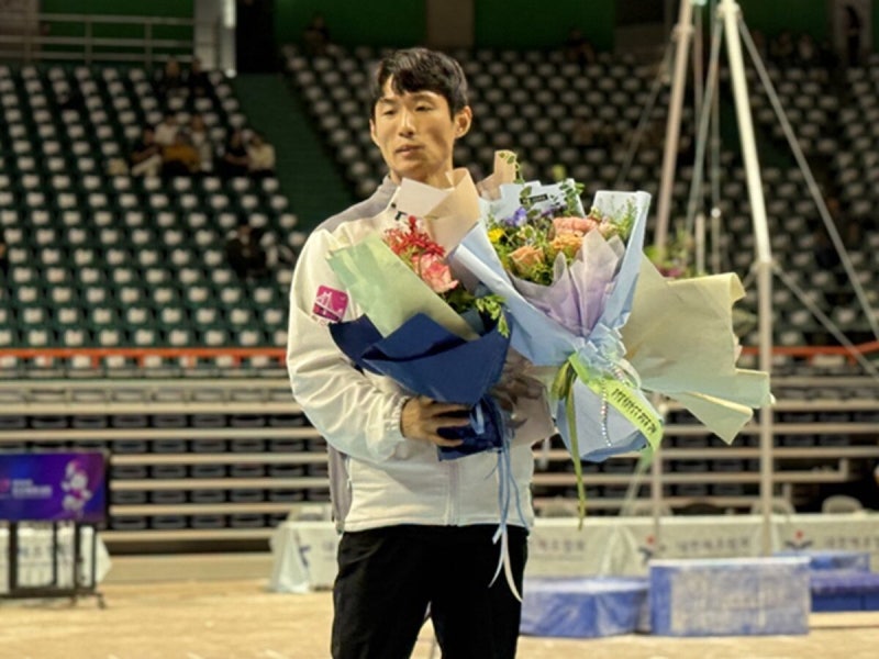 2012 런던 올림픽 금메달 ‘<b>도마</b>전설’ <b>양학선 은퇴</b>
