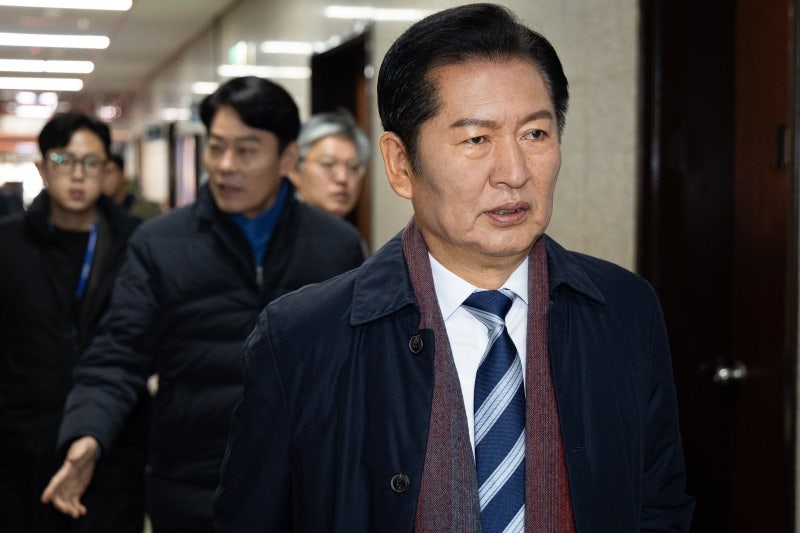 법원, <b>정청래</b> 추진 ‘<b>1인 1표제</b>’ 효력정지 가처분 기각