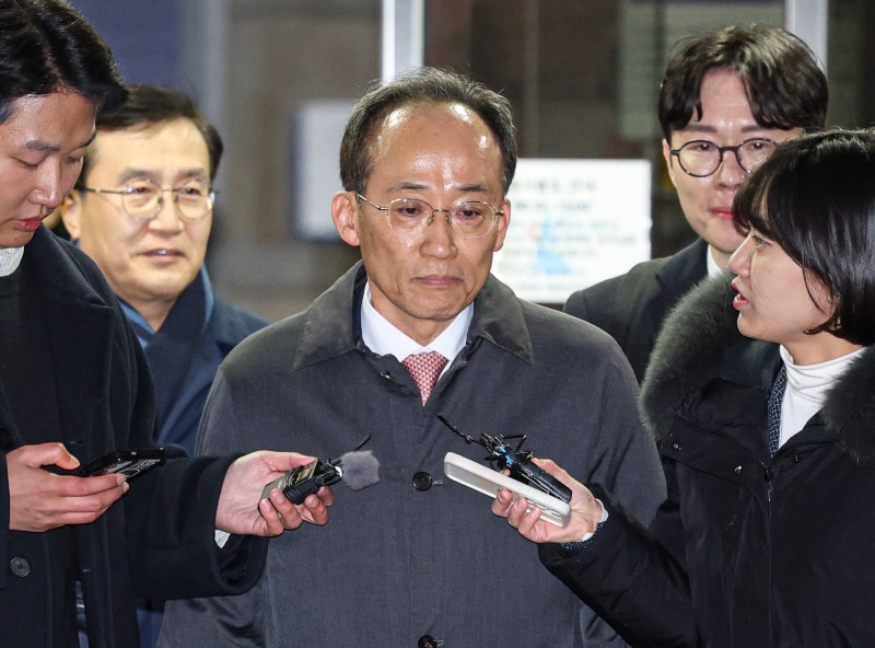 <b>내란특검</b> “<b>추경호</b> 주말 중 <b>기소</b>… 영장 청구단계서 혐의 소명"