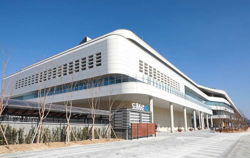 기획재정부가 위치한 정부세종청사 중앙동./뉴스1