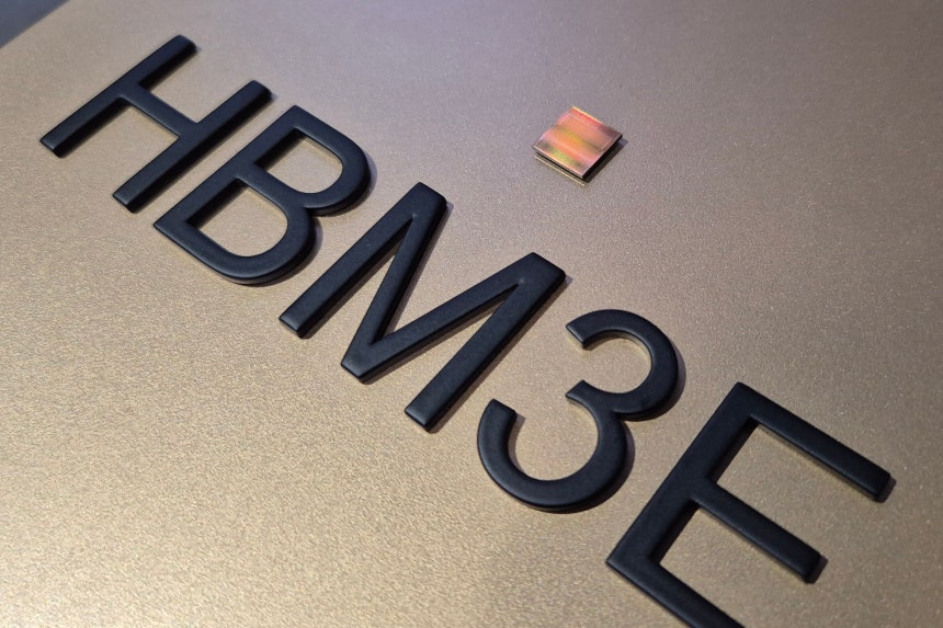 SK하이닉스의 5세대 고대역폭메모리(HBM3E) 16단./뉴스1