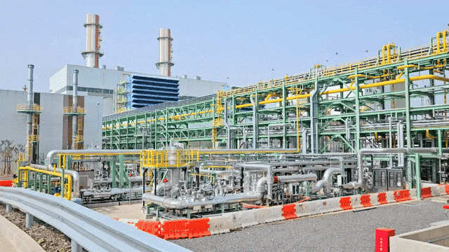 울산GPS 내부에 연료공급설비가 복잡하게 설치돼 있는 모습./울산=정재훤 기자